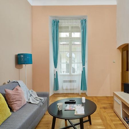 Prague Days - Cozy Flat In The Old Town Leilighet Eksteriør bilde