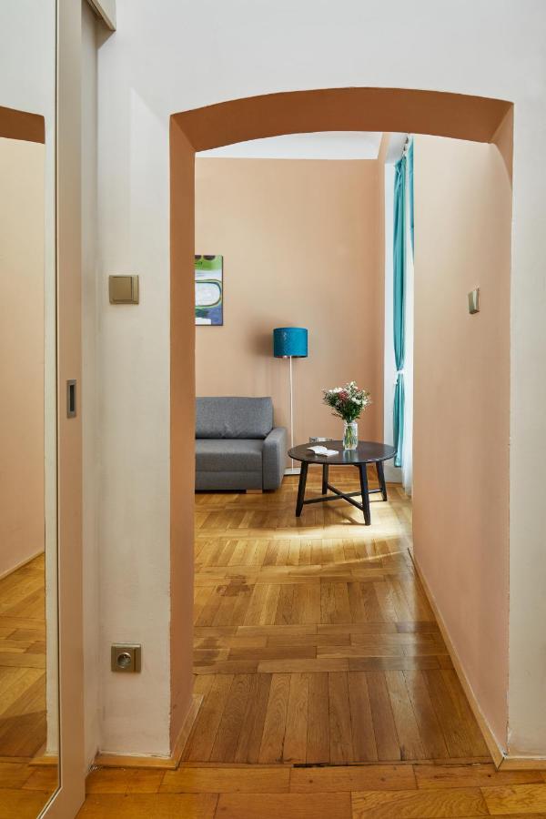 Prague Days - Cozy Flat In The Old Town Leilighet Eksteriør bilde